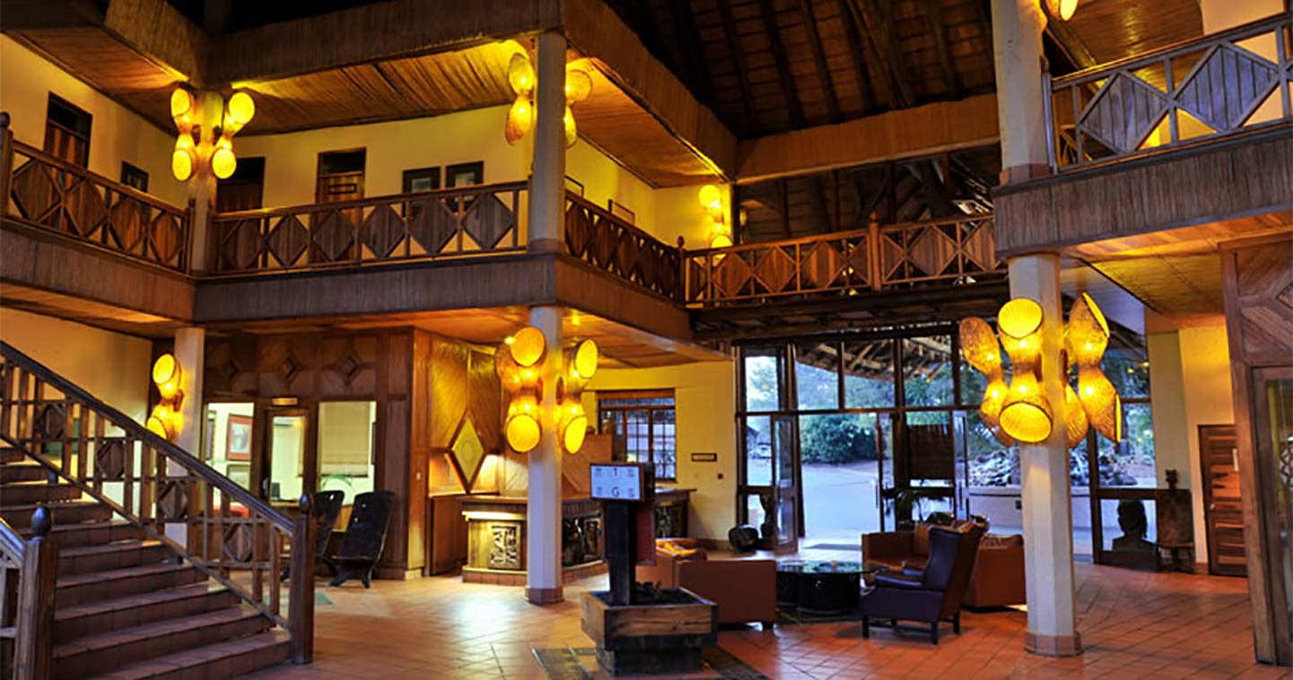 Chobe accommodation Kasane Mowana Lodge