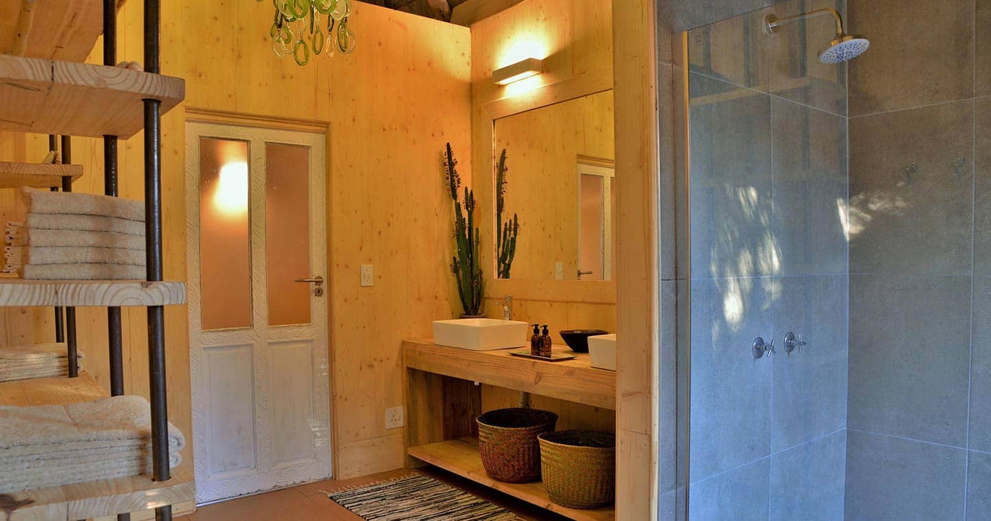 Bathroom at Chobe Bakwena Lodge in Botswana